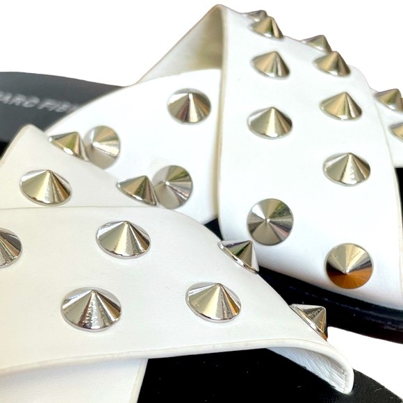 MARC FISHER➕NEW Studded Cross Band Sandal - Picture 4 of 7